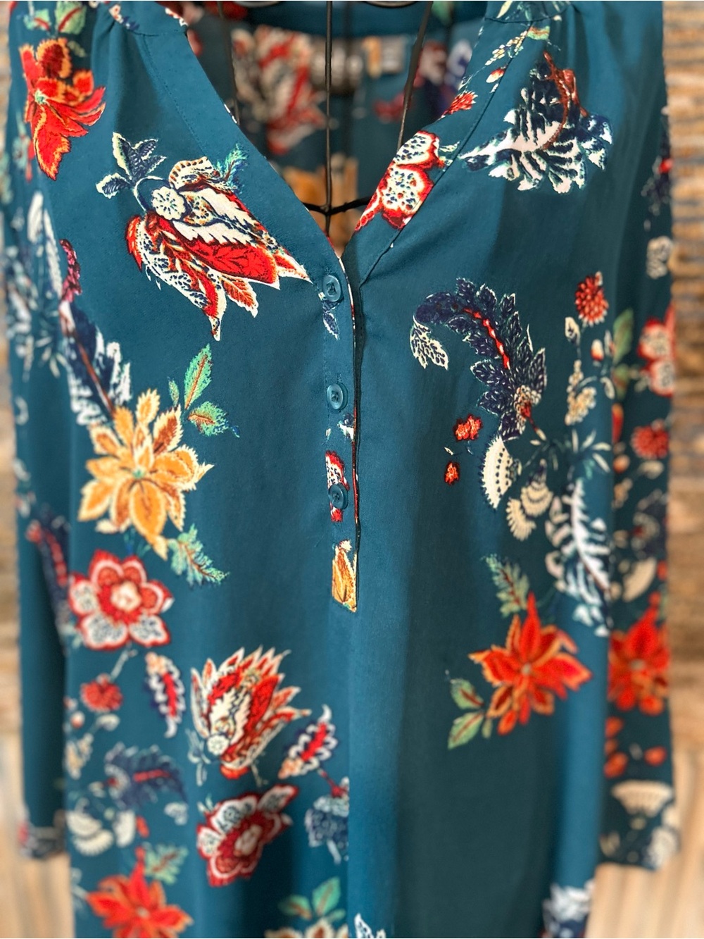 SOHO Teal Floral Tunic Top - Picture 3 of 11